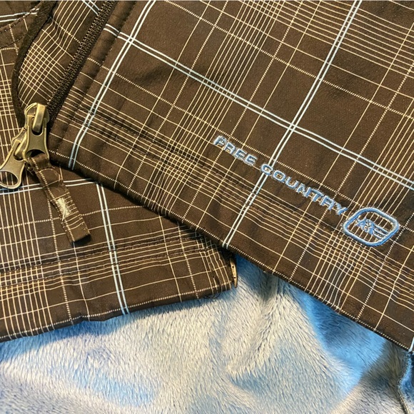 Free Country Black, Grey and Blue Plaid pattern Waterproof Rain Jacket size XL - Picture 9 of 16